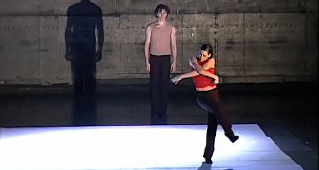 Nederland Dans Theater II: 27m52s, kor. Jiří Kylián