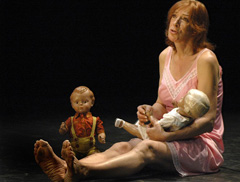 Swan Lake: Vanessa Van Durme, Look Mummy, I m Dancing (A Transsexual Story), red. Frank Van Laecke