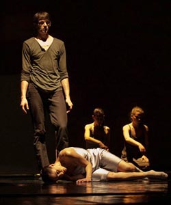 Hrvatsko narodno kazalište u Varaždinu: Frano Đurović, Zovem se Nitko, kor. Massimiliano Volpini (koprodukcija HNK u Varaždinu i Muzički biennale Zagreb)