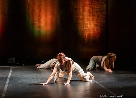 Zadarski plesni ansambl i Hrvatsko narodno kazalište Zadar: Brevijar: Volite li Zadar?, autorica Sanja Petrovski, foto: Željko Karavida, Facebook ZPA