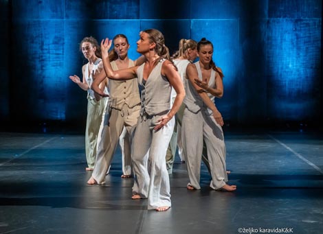 Zadarski plesni ansambl i Hrvatsko narodno kazalište Zadar: Brevijar: Volite li Zadar?, autorica Sanja Petrovski, foto: Željko Karavida, Facebook ZPA