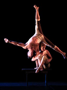 10. festival novog cirkusa: Casus, Finding the Silence, red, Jesse Scott