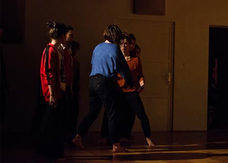 Odsjek plesa Akademije dramske umjetnosti, Zagreb: Hunting Family 2, kor. Francesco Scavetta