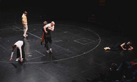 Nomad Dance Academy Slovenia: Inside the Outside, kor. Deborah Hay, foto: Nina Đurđević