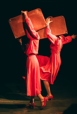 Tricycle Trauma, Teatar Cirkus Punkt, Kazalište u Močvari-KUM: <em>Jeka</em>, autorski projekt Ivane Pedljo i Lidije Kraljić, foto: Jahvo Joža