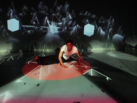 Plesni kolektiv d_lc, Zagreb: Lada, kor. Maja Drobac