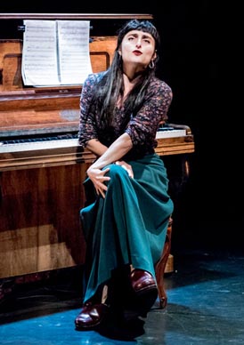 Calentina Vortese, Lento e violento, autorica Valentina Cortese