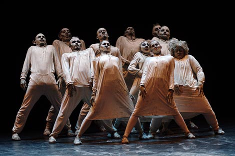 Compagnie Maguy Marin, Maison des Arts et de la Culture de Créteil, May B, kor. Maguy Marin, foto: fr.wikipedia.org