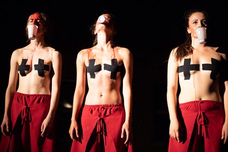 Zadarski plesni ansambl: Pjesma protiv žena, red. i kor. Sanja Petrovski, foto: © Bojan Bogdanić