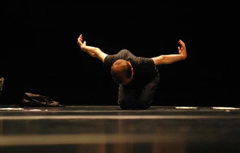 Swan Lake, 4 Acts, red. i kor. Raimund Hoghe, 2005.