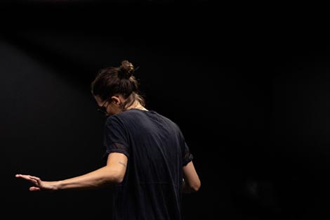 Centar za dramsku umjetnost (Zagreb), Via Negativa i Društvo Mesto žensk (Ljubljana), KunstTeatar: „this is my truth tell me yours“, autorica Jasna Žmak, foto: Sanja Merćep